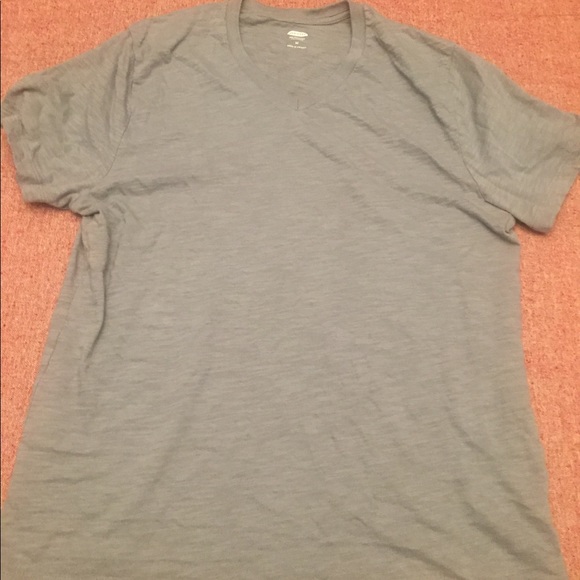 V-neck - Picture 1 of 4